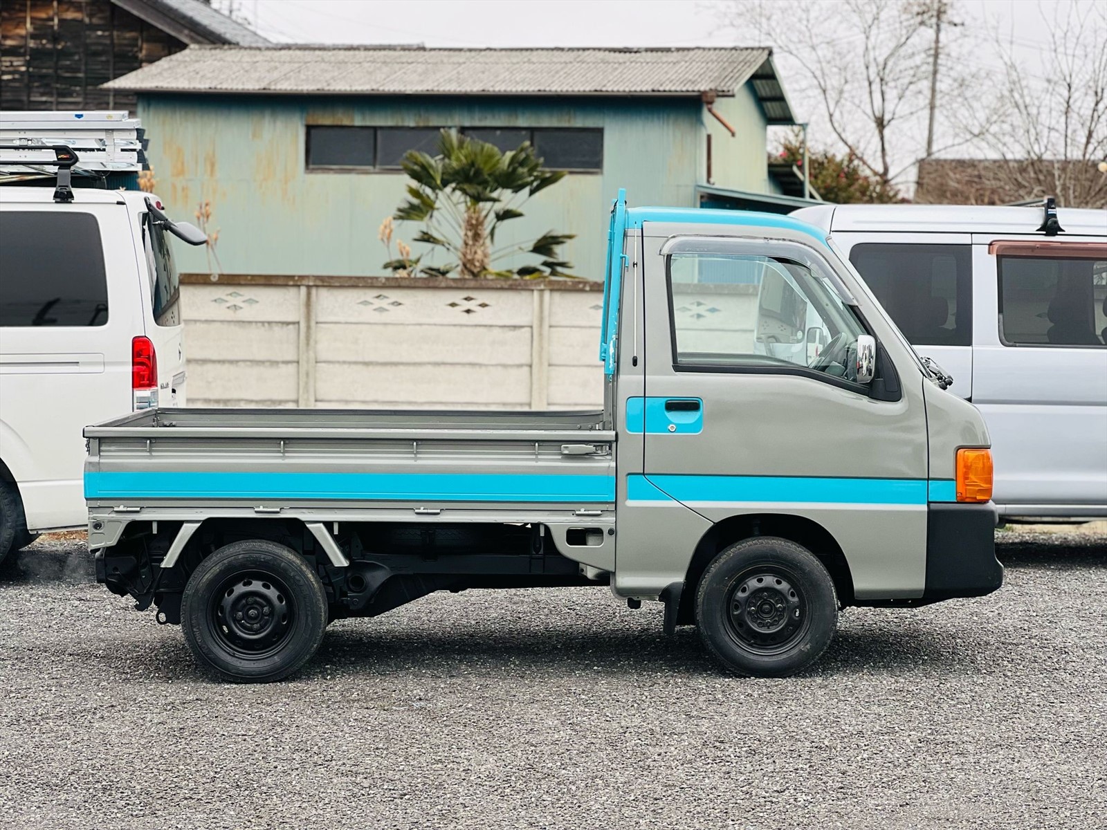 2000 Subaru  Sambar  in JACKSONVILLE, FL