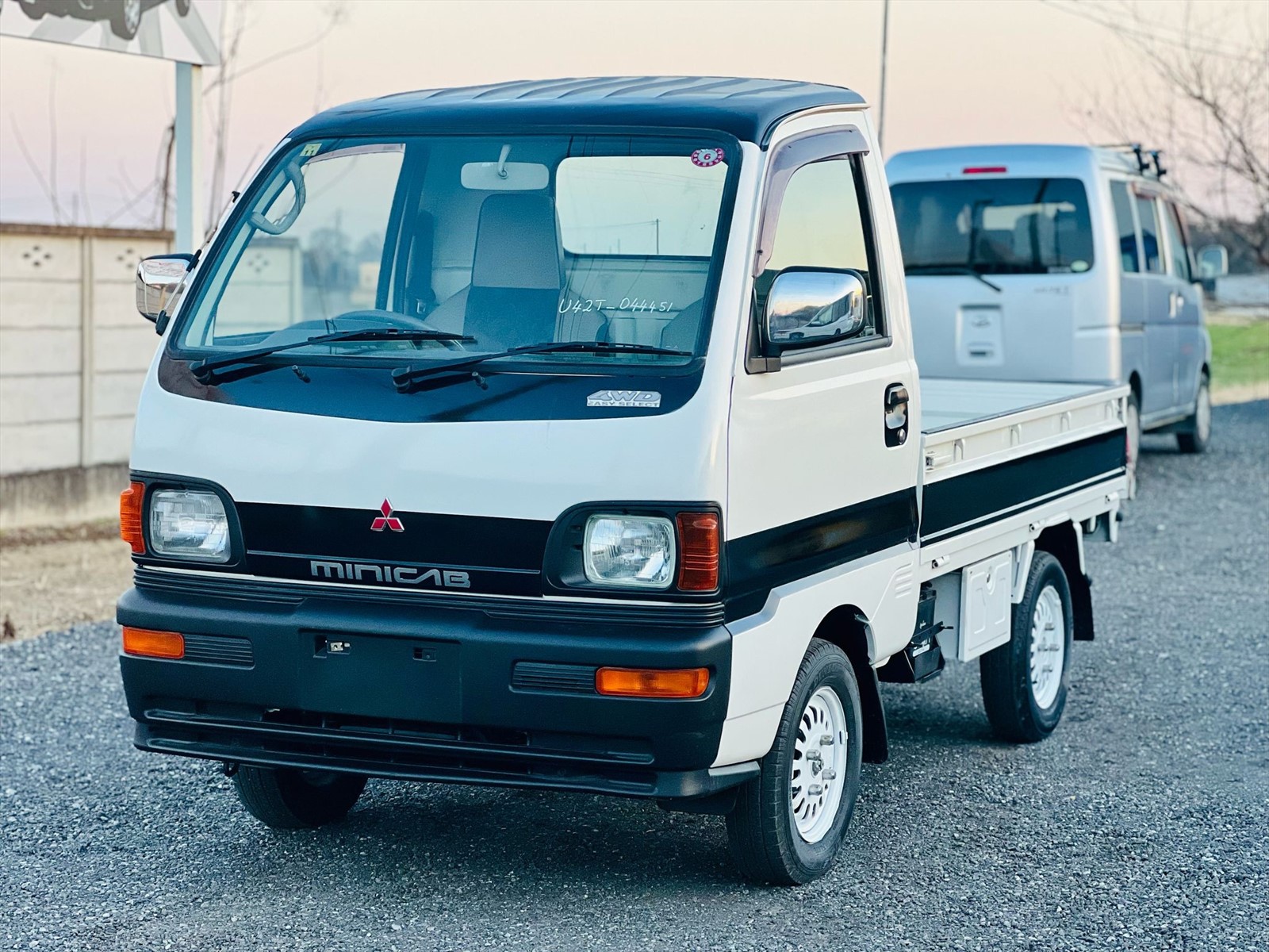 1997 Mitsubishi Mini cab  in JACKSONVILLE, FL