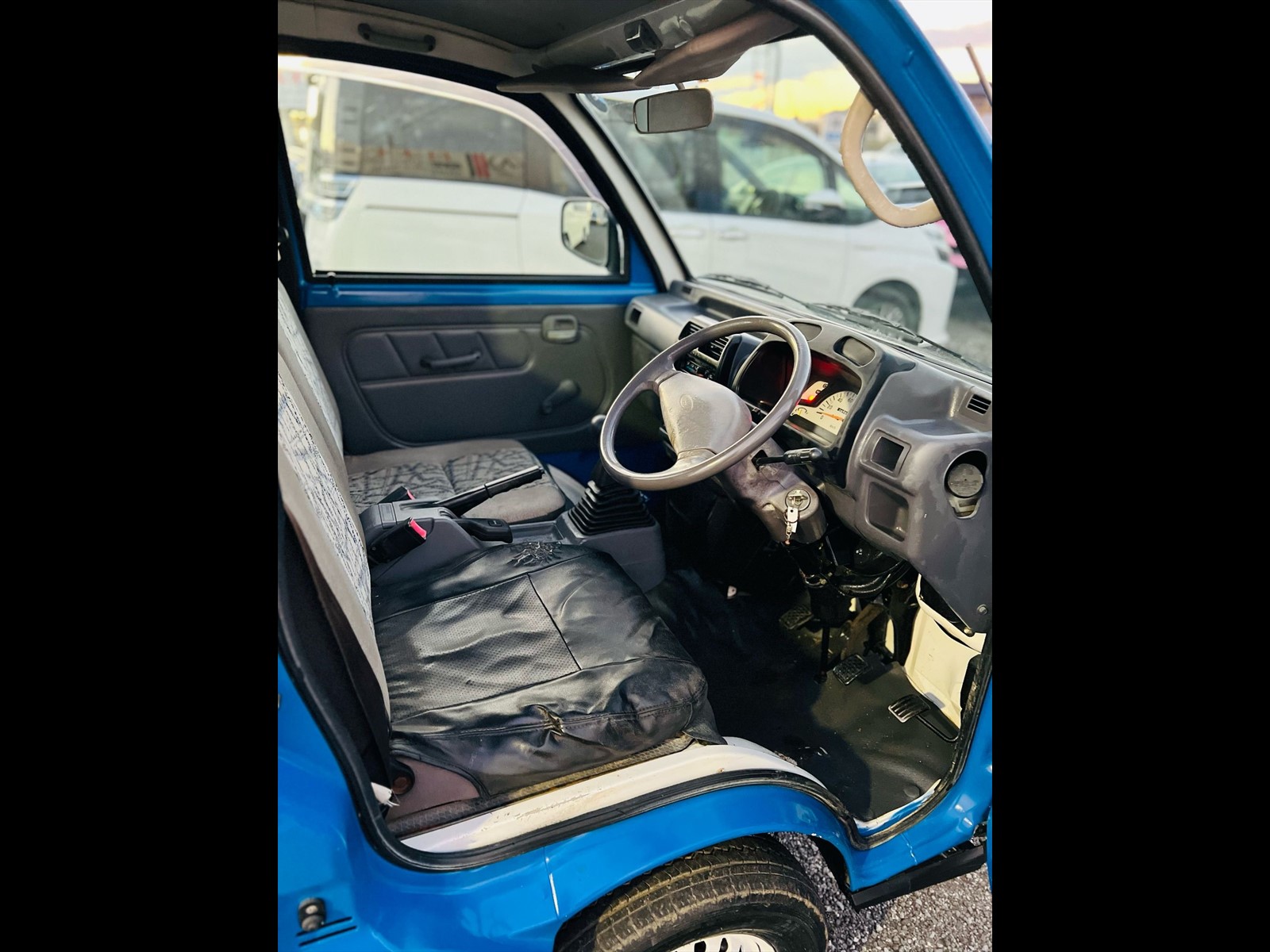 1998 Mitsubishi Mini can  in JACKSONVILLE, FL