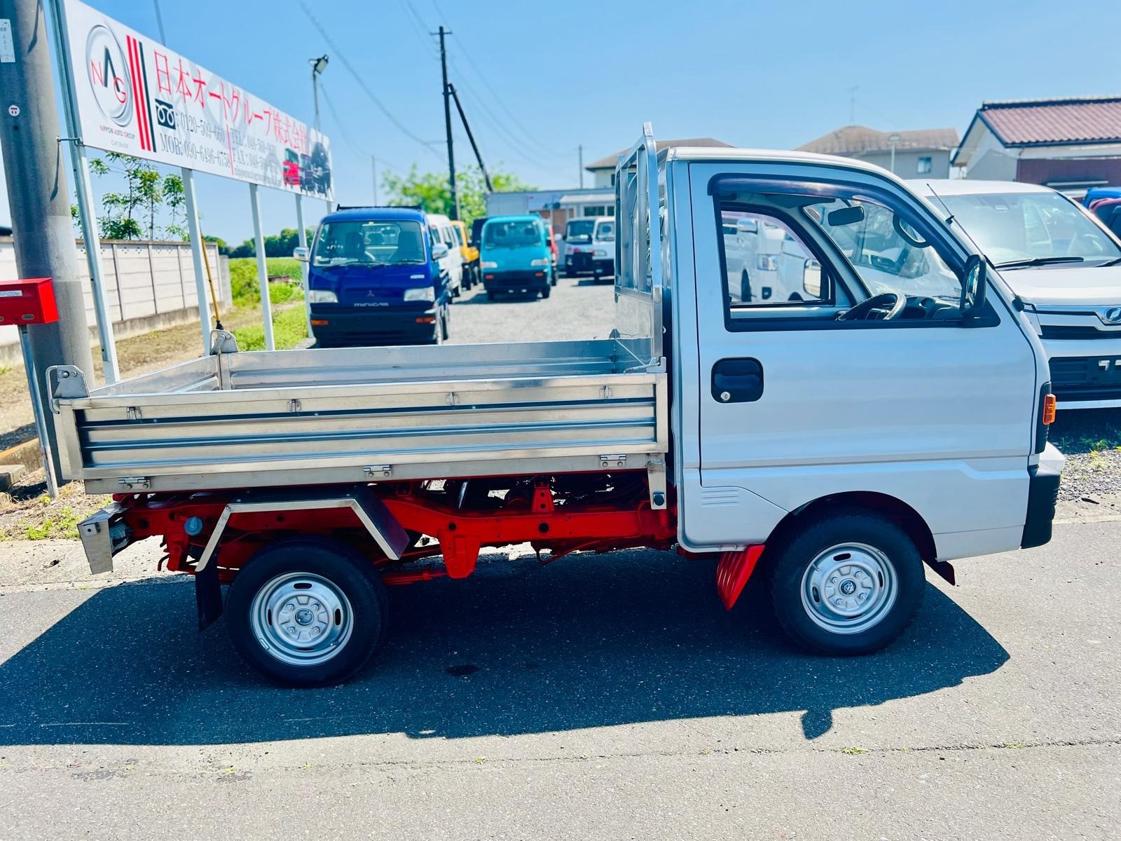 1993 Mitsubishi MINICAB in JACKSONVILLE, FL