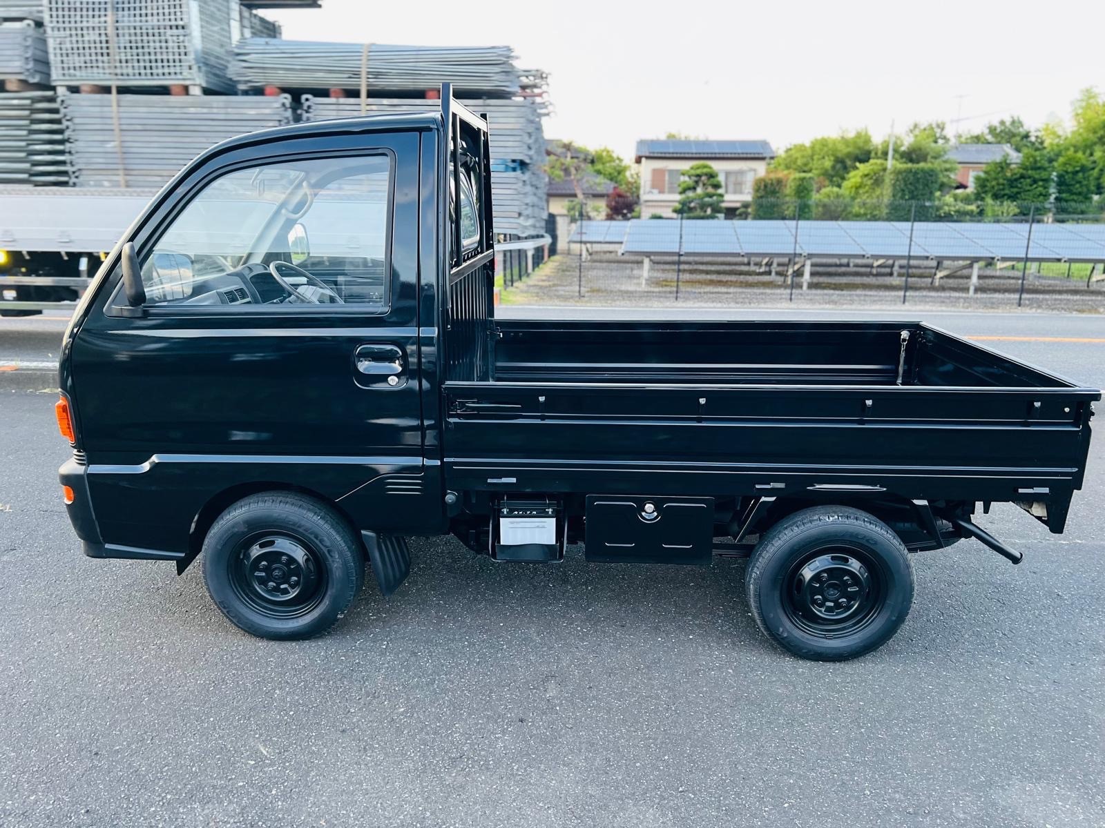 1994 Mitsubishi MINICAB in JACKSONVILLE, FL