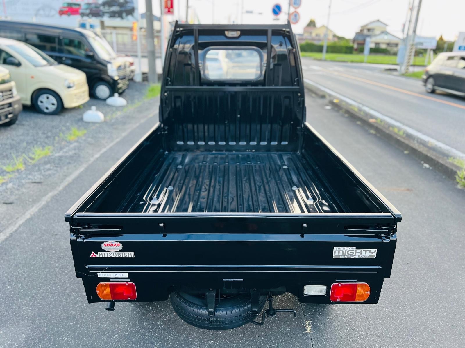 1994 Mitsubishi MINICAB in JACKSONVILLE, FL