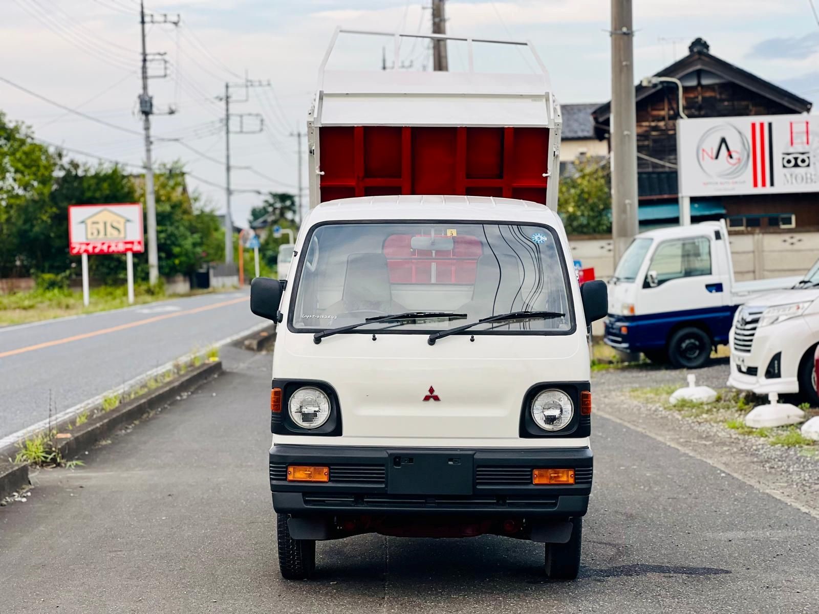 1993 MITSUBISHI MINICAB dump truck in JACKSONVILLE, FL