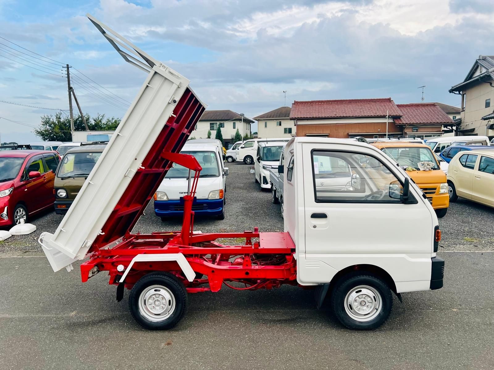 1993 MITSUBISHI MINICAB dump truck in JACKSONVILLE, FL