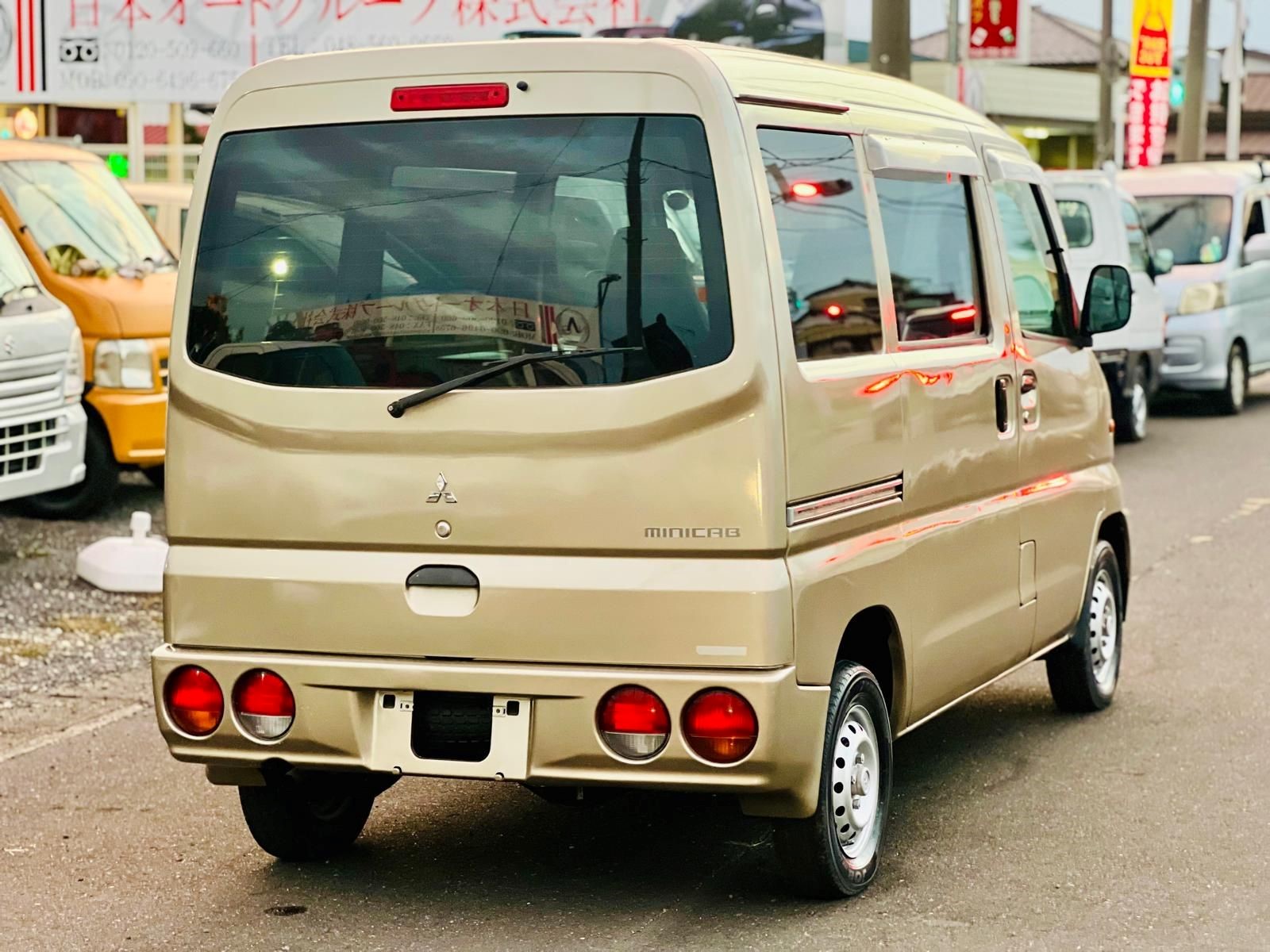 2000 MITSUBISHI MINICAB VAN in JACKSONVILLE, FL
