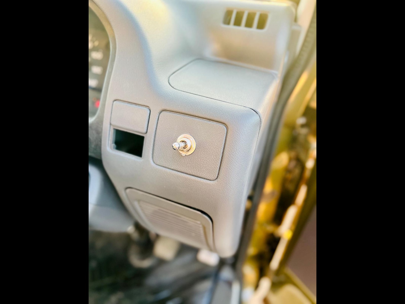 1997 Subaru Sambar dump truck in JACKSONVILLE, FL