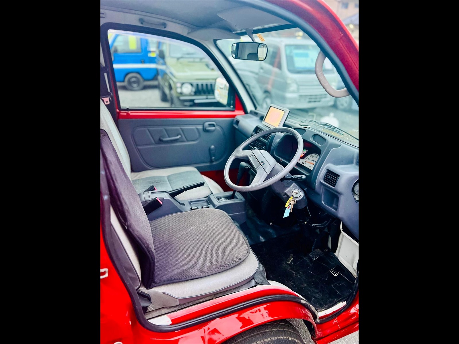 1997 Mitsubishi MINICAB in JACKSONVILLE, FL