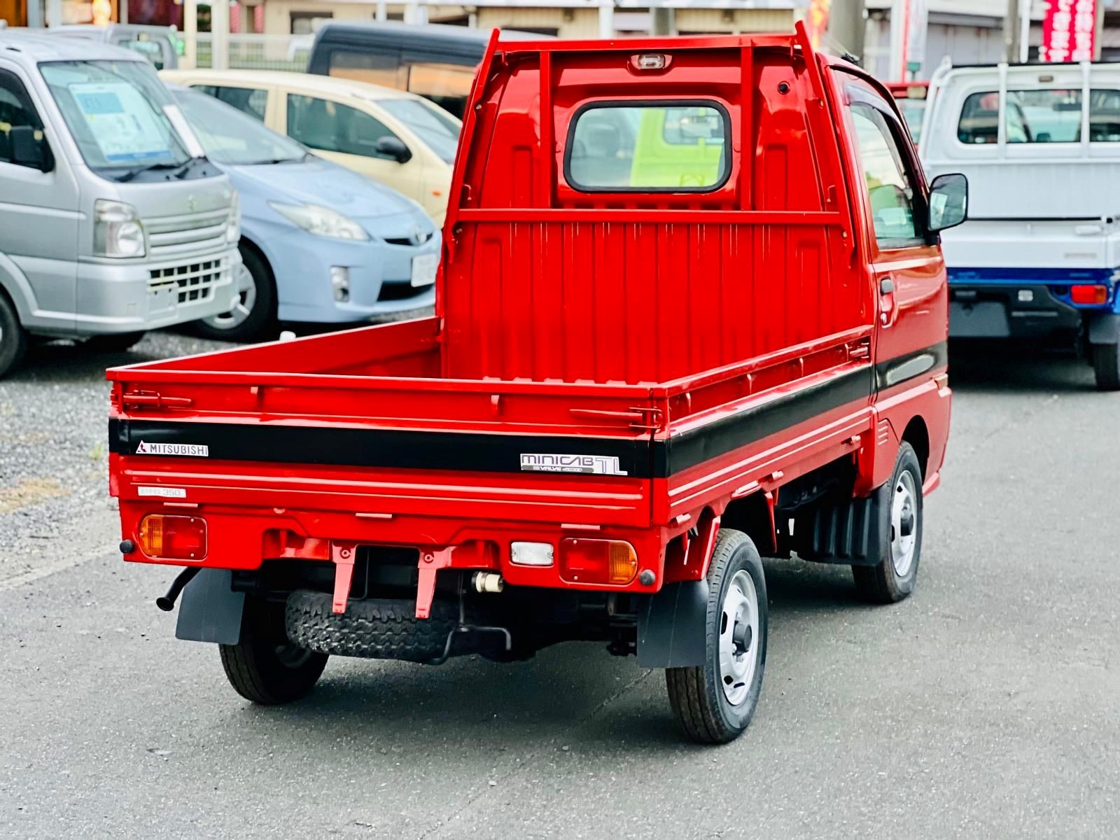 1997 Mitsubishi MINICAB in JACKSONVILLE, FL