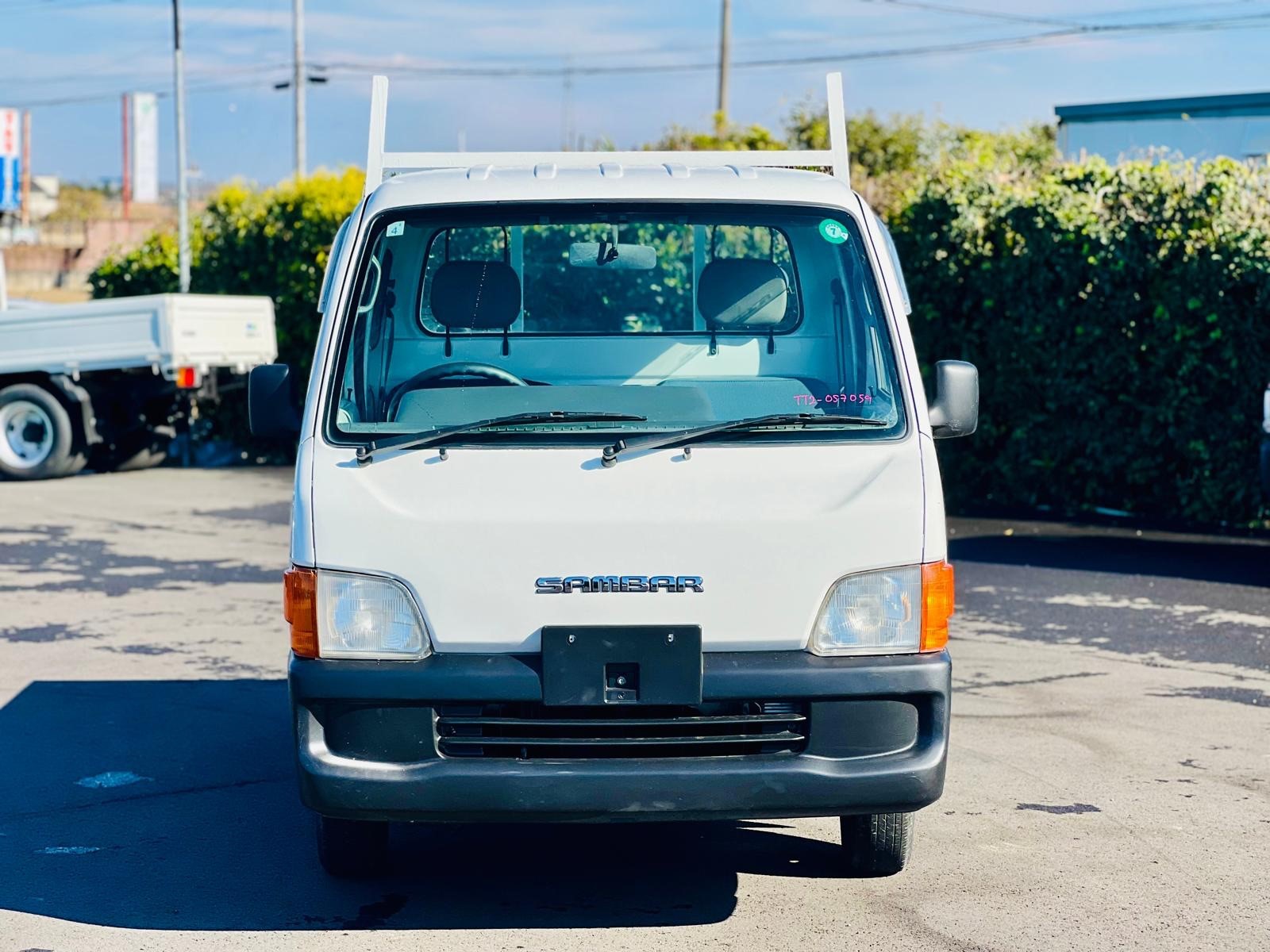 2000 SUBARU SAMBAR in JACKSONVILLE, FL
