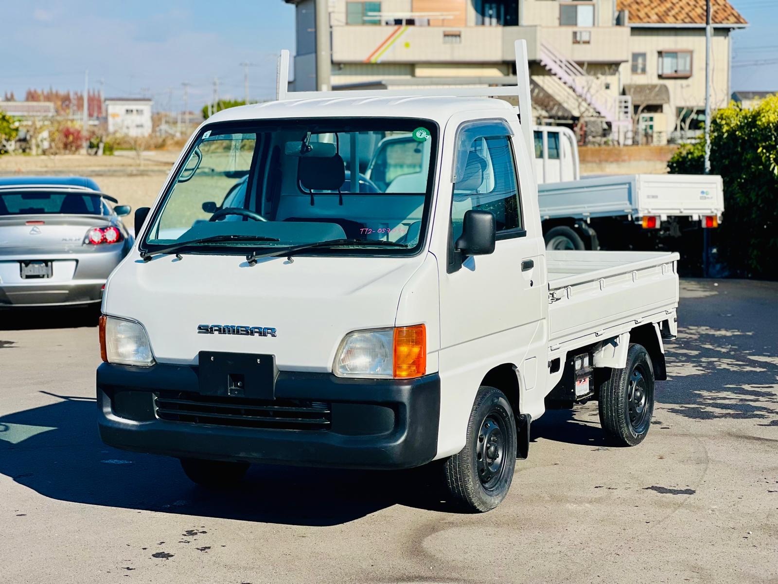 2000 SUBARU SAMBAR in JACKSONVILLE, FL