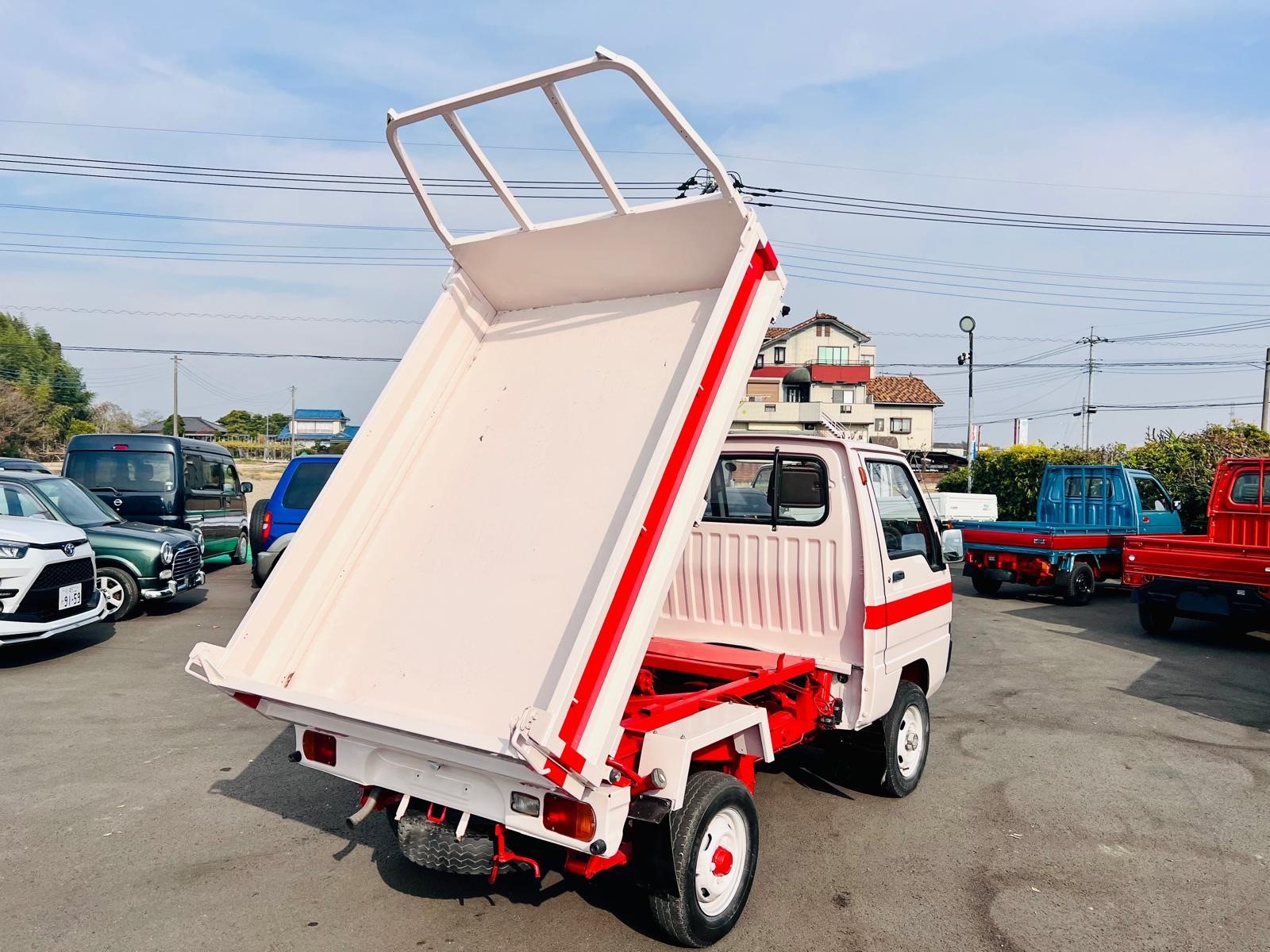 1990 MITSUBISHI MINICAB in JACKSONVILLE, FL