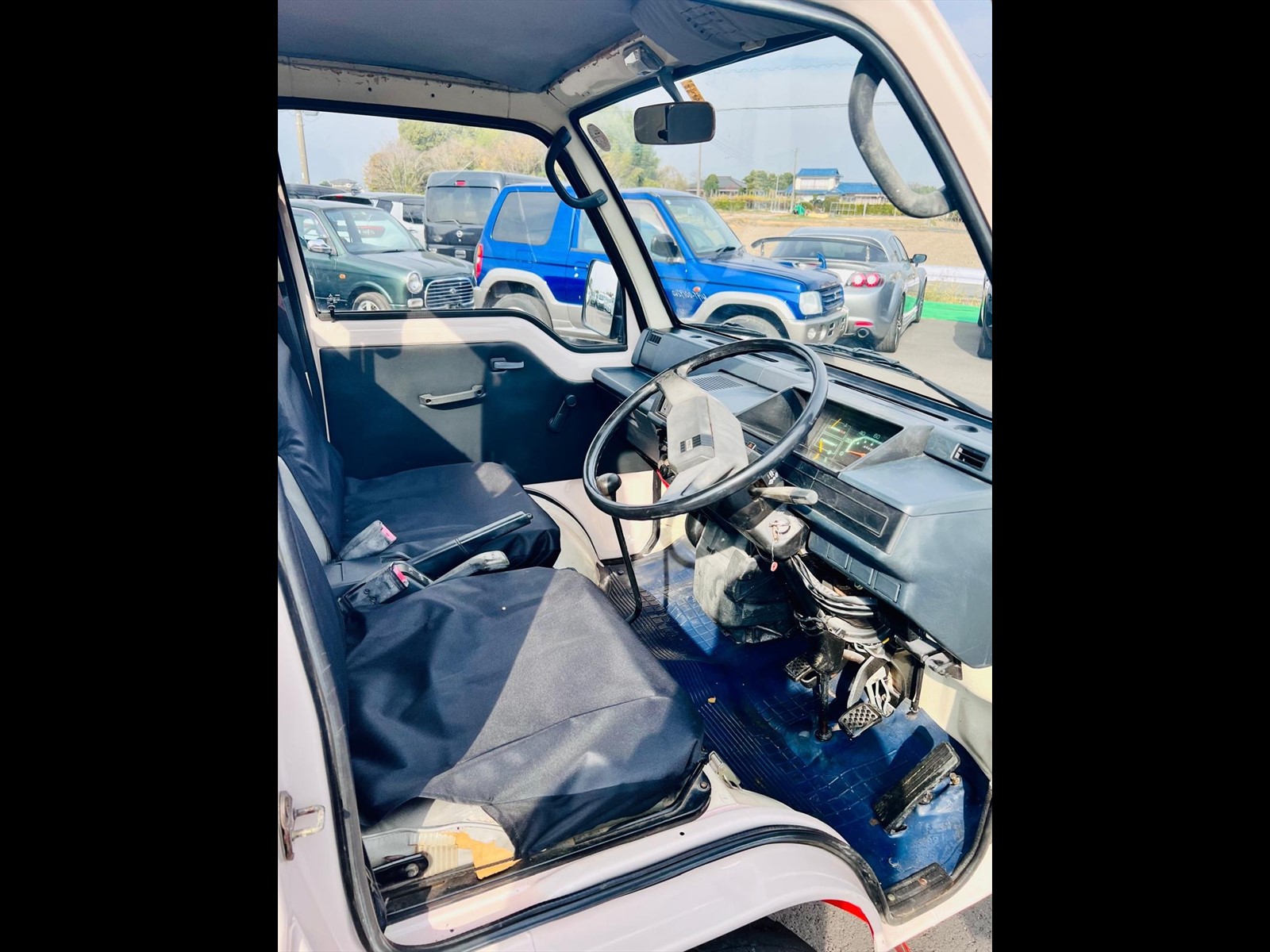 1990 MITSUBISHI MINICAB in JACKSONVILLE, FL