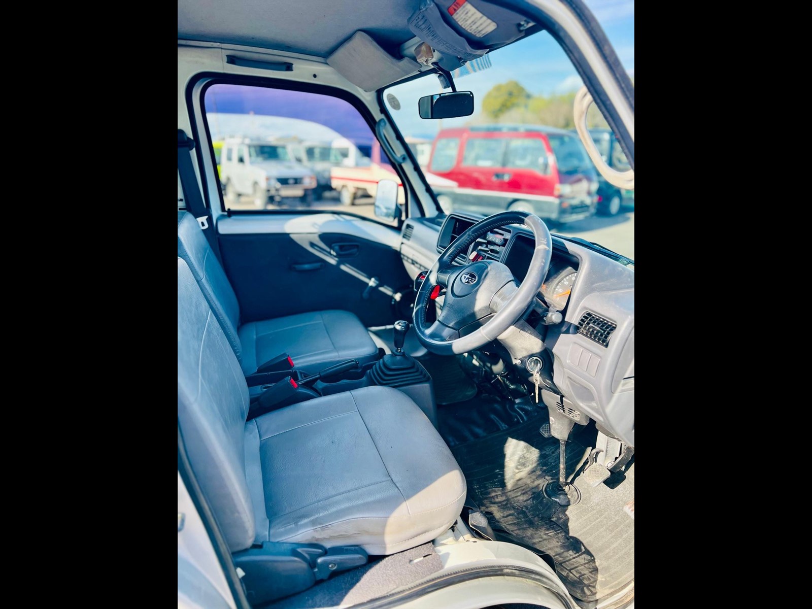 2000 Subaru sambar  sambar  in JACKSONVILLE, FL