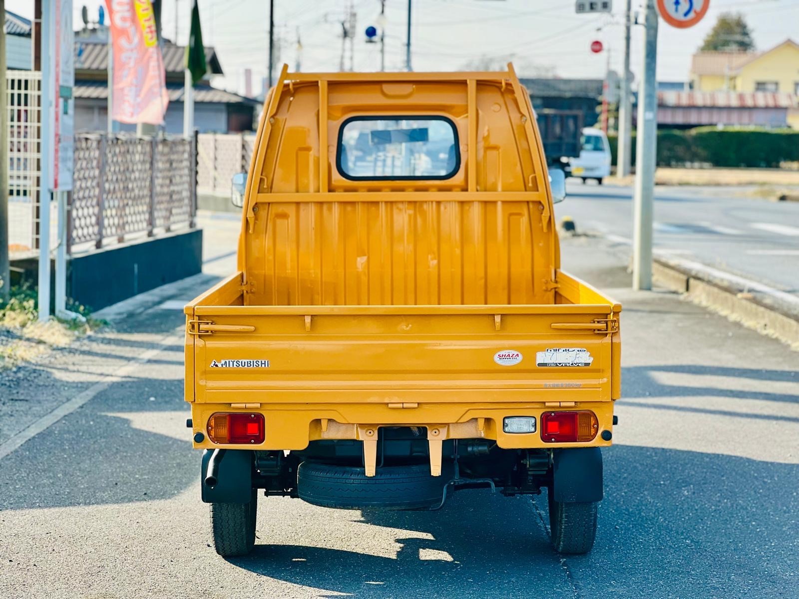 1995 Mitsubishi Mini cab  in JACKSONVILLE, FL