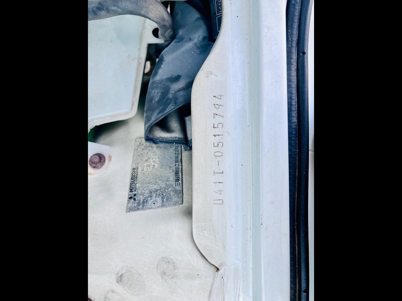 1999 Mitsubishi  Mini cab  in JACKSONVILLE, FL