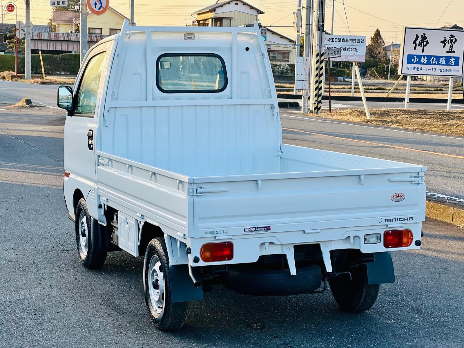 1999 Mitsubishi  Mini cab  in JACKSONVILLE, FL