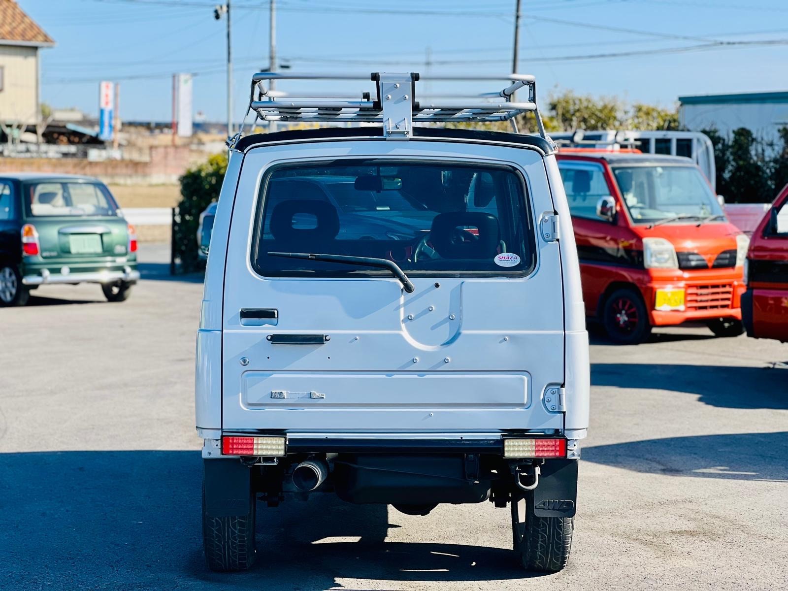 1998 Suzuki  Jimmy  in JACKSONVILLE, FL