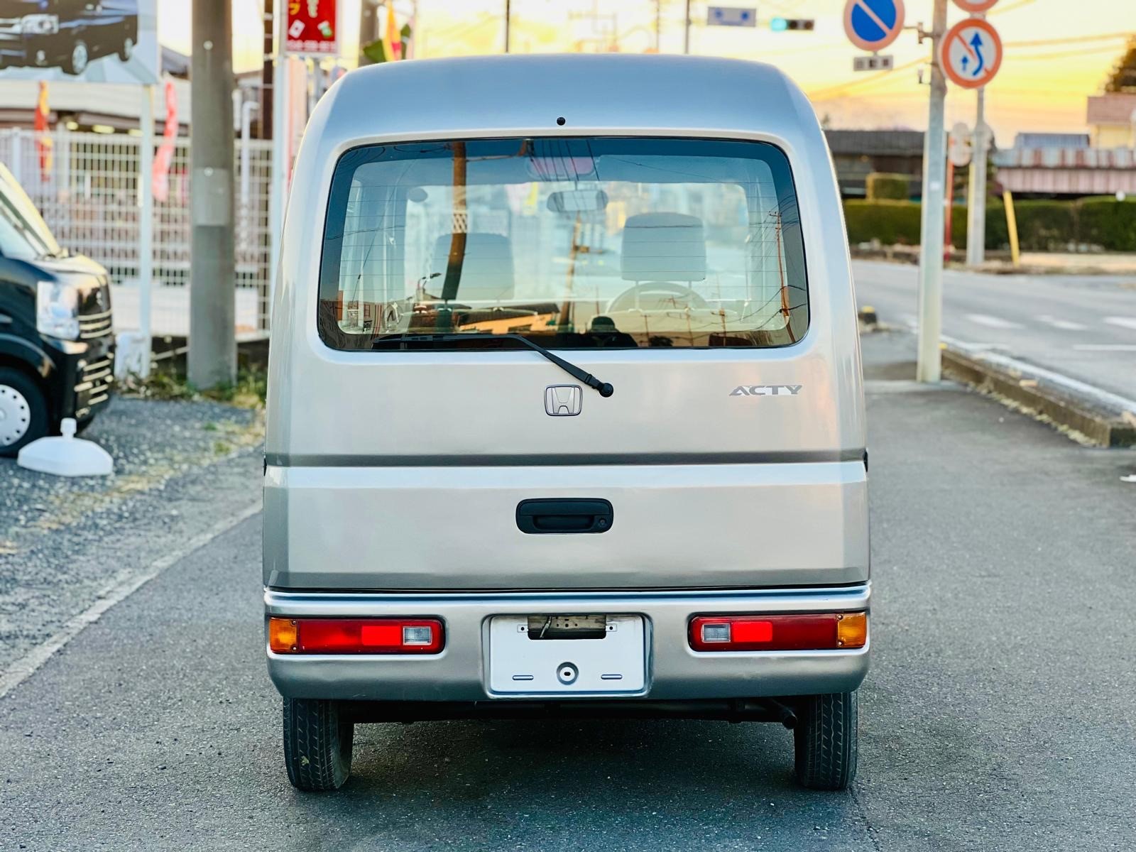 1997 Honda  Mini van  in JACKSONVILLE, FL