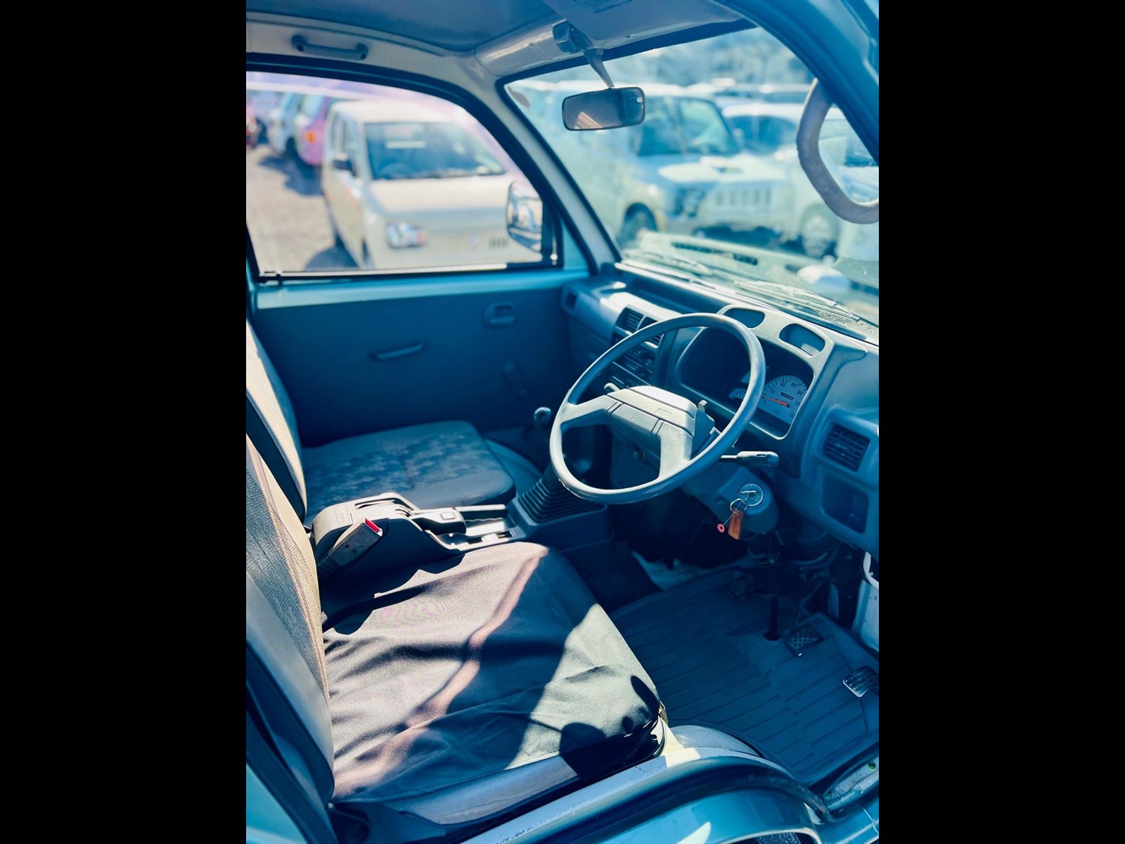 1996 Mit Dump truck  in JACKSONVILLE, FL