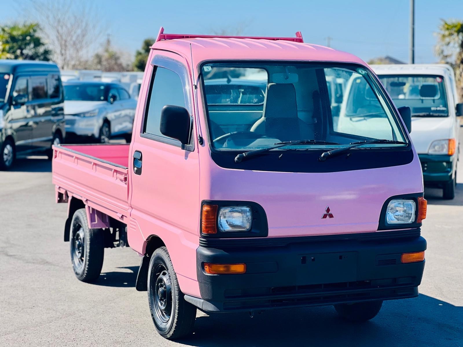 1997 Mitsubishi  Mini cab in JACKSONVILLE, FL