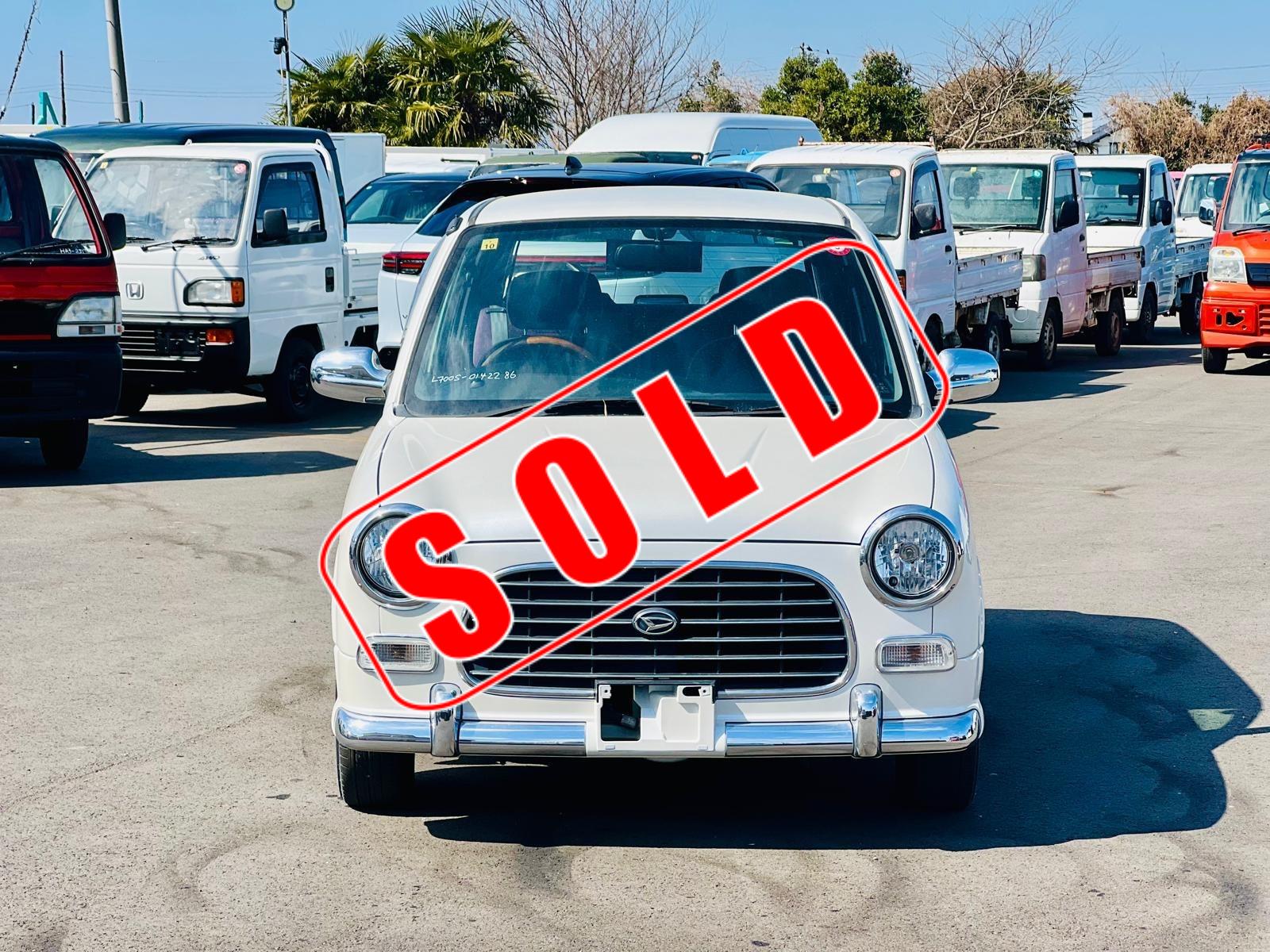 2000 Daihatsu  Mira  in JACKSONVILLE, FL