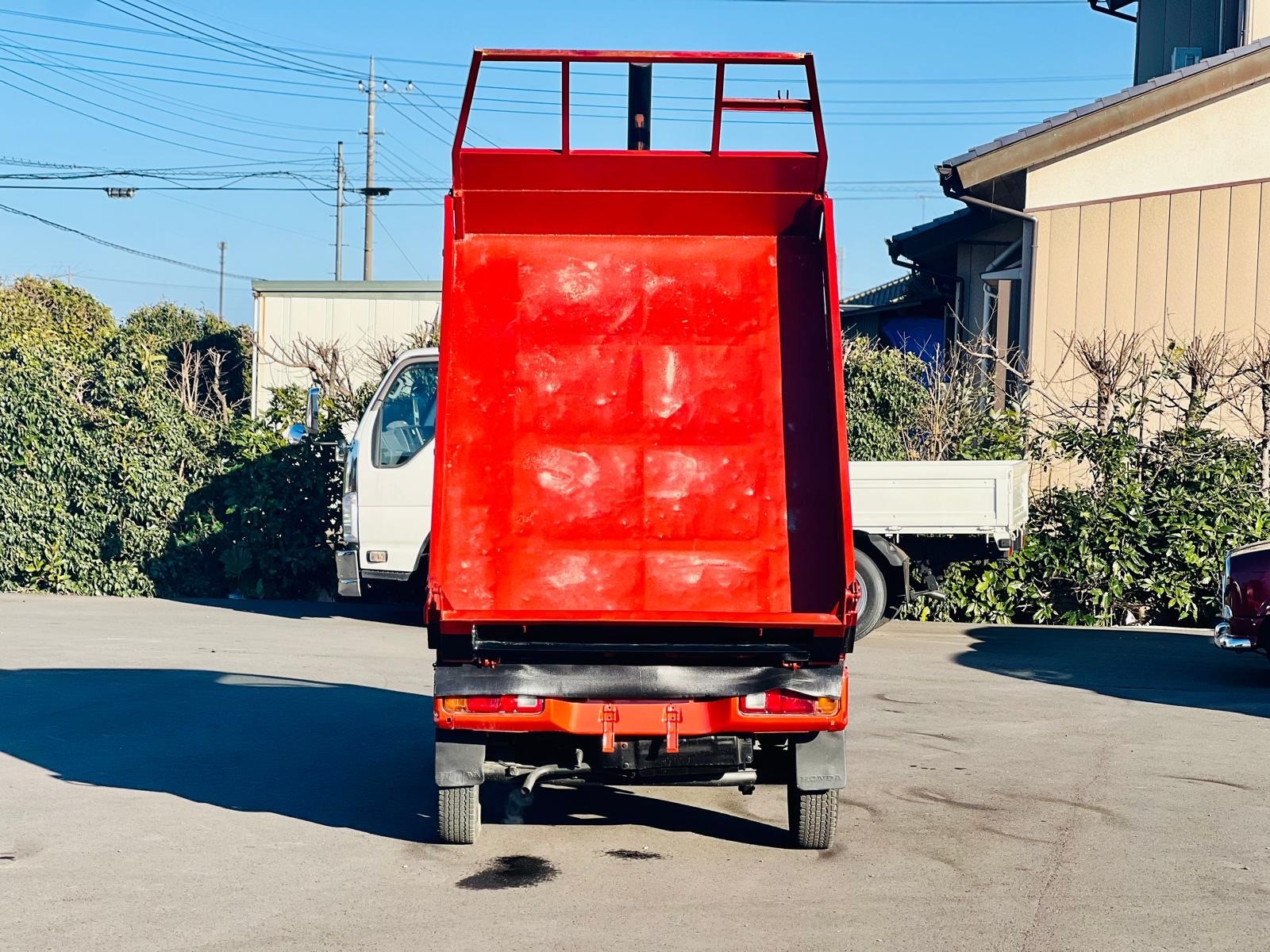 1997 Honda  Dump truck  in JACKSONVILLE, FL