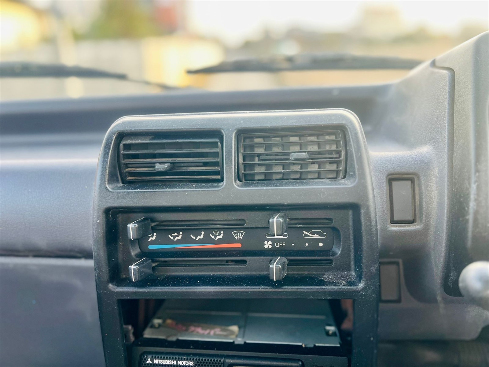 1994 Mitsubishi Kei truck  in JACKSONVILLE, FL