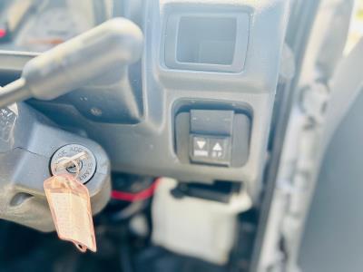 1993 Mitsubishi MINICAB in JACKSONVILLE, FL