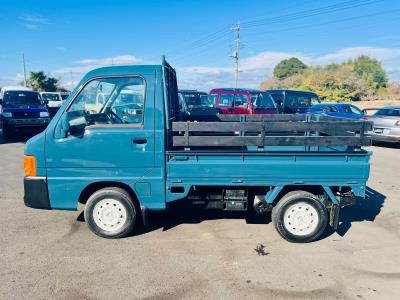 2000 SUBARU SAMBAR in JACKSONVILLE, FL