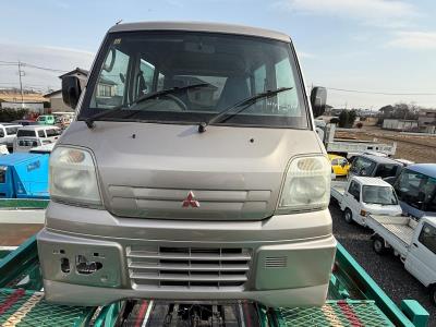 1999 Mitsubishi  Mini van  in JACKSONVILLE, FL