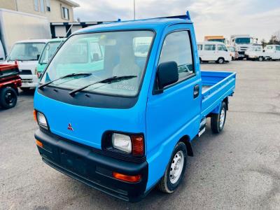 1998 Mitsubishi  Mini cab  in JACKSONVILLE, FL