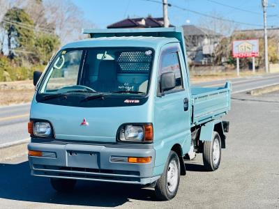 1996 Mit Dump truck  in JACKSONVILLE, FL