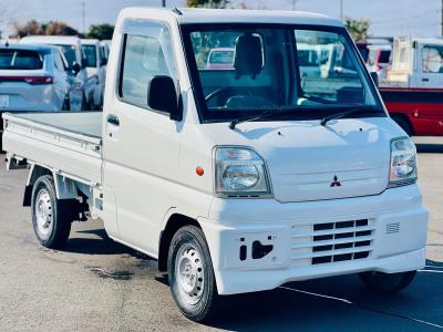 2000 Mitsubishi  Mini cab in JACKSONVILLE, FL