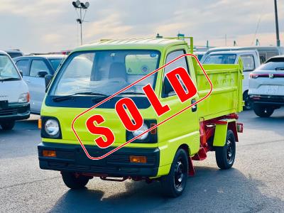 1992 Mitsubishi  Dump truck  in JACKSONVILLE, FL